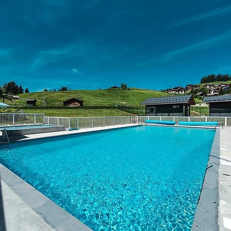 Appartement Au Coeur Des Aravis Manigod Exterior foto